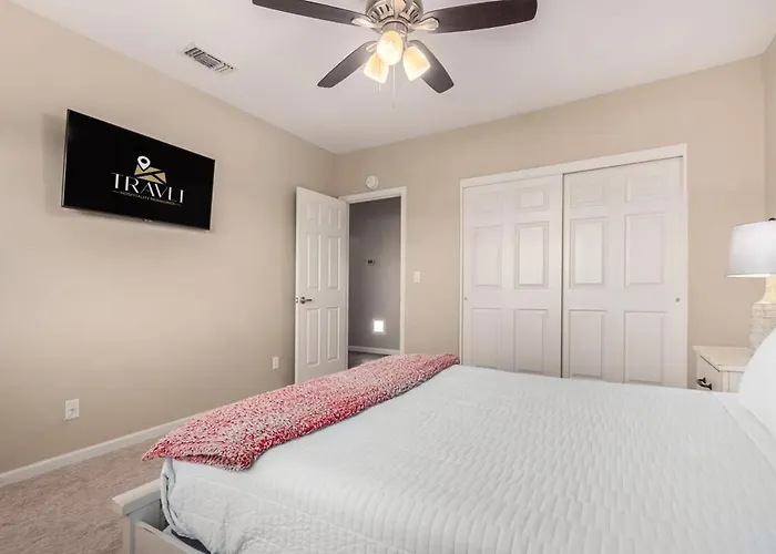 Solstice On Summit Family Retreat-pool-putt Grn-sleeps 10 *