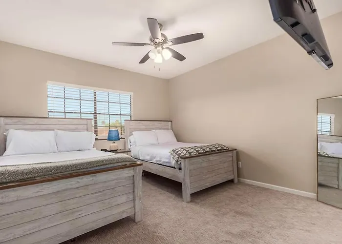Solstice On Summit Family Retreat-pool-putt Grn-sleeps 10 * Chandler