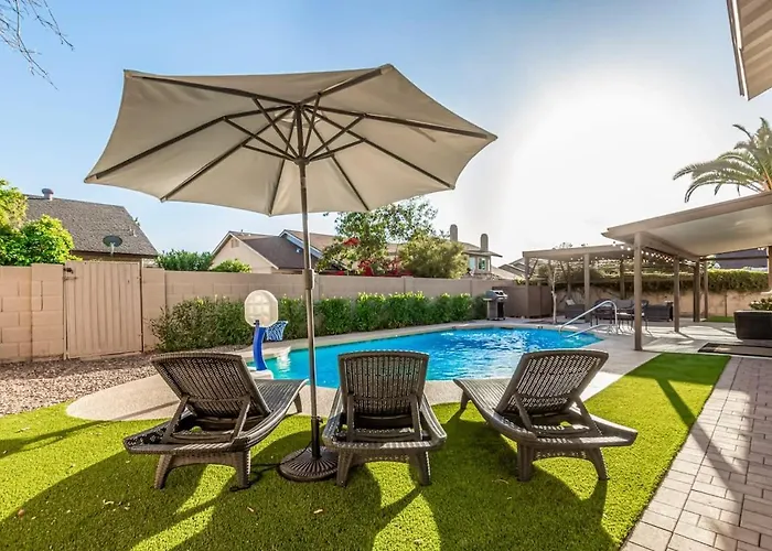 Holiday home Solstice On Summit Family Retreat-pool-putt Grn-sleeps 10 Chandler